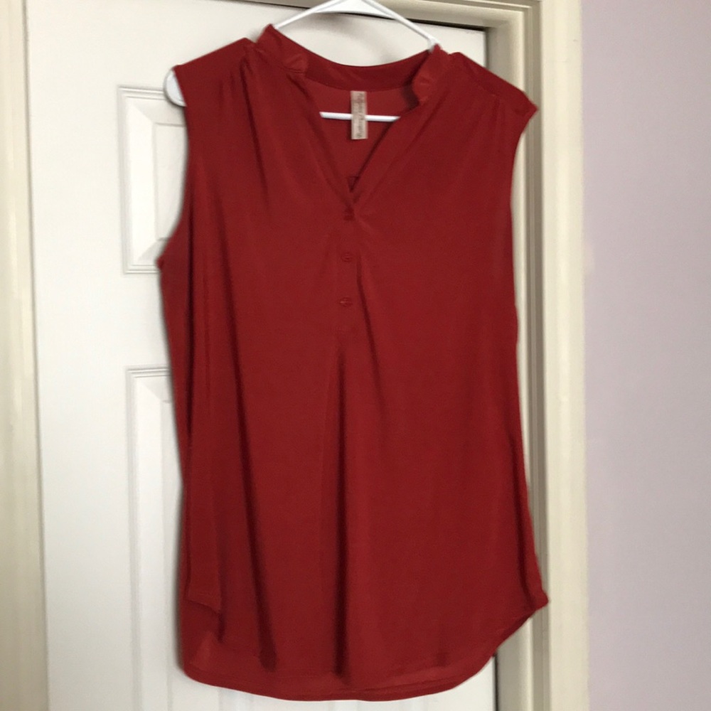 4/$12 Burnt Orange Sleeveless Blouse
